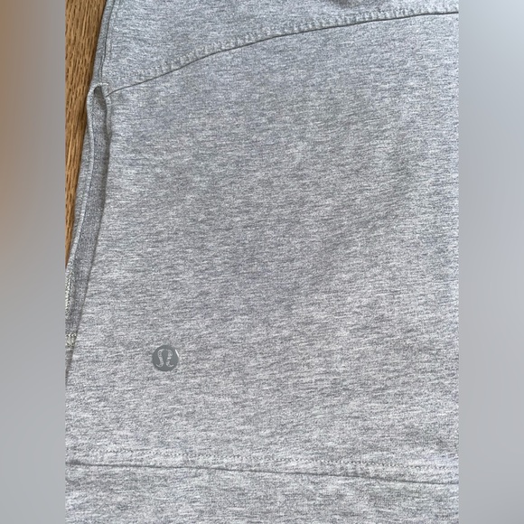 Lululemon Cut Above Tee Side Slit Terry Cloth Short Sleeve Sweatshirt Gray - Picture 6 of 6